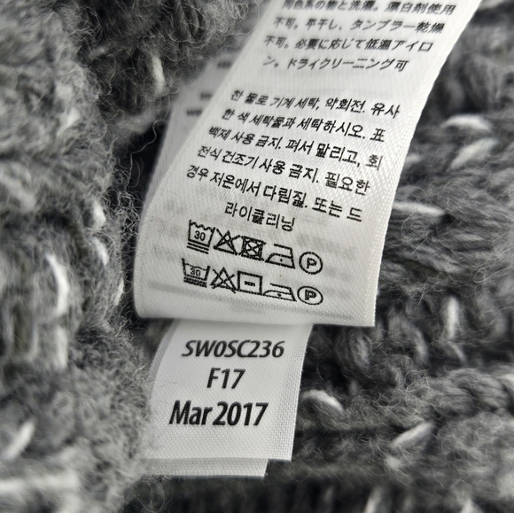 SMARTWOOL GREY BLACK OMBRE POM POM BEANIE MERINO WOOL BLEND WOMEN OS KNITWEAR - Picture 11 of 13